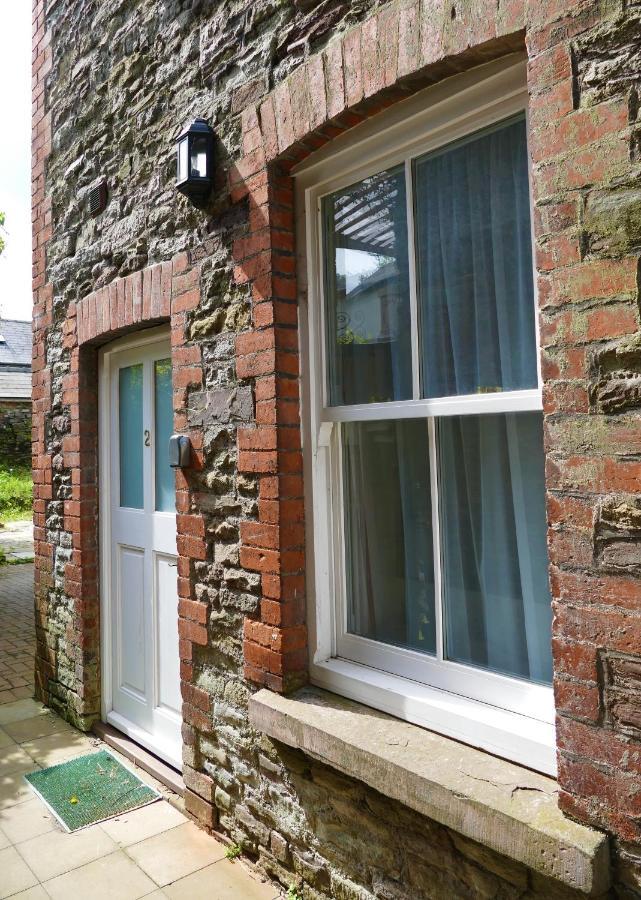 Appartement 2 Bell Street à Talgarth Extérieur photo